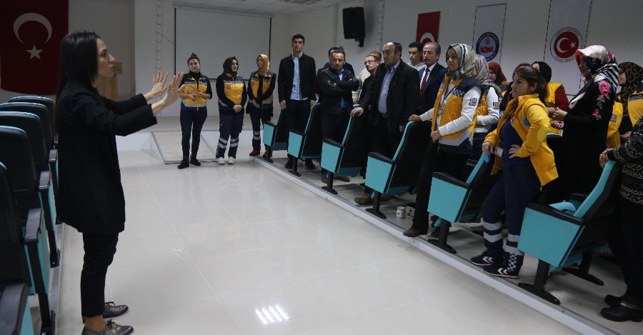 112 ACİL ÇAĞRI MERKEZİ PERSONELLERİNE