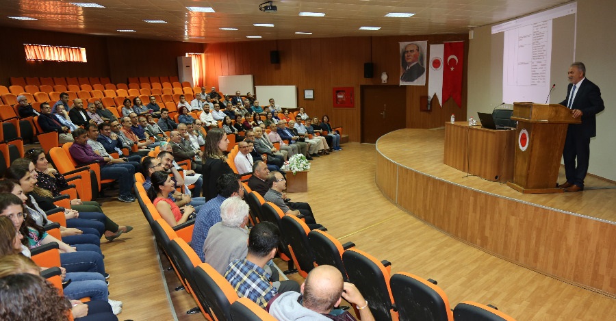 REKTÖR KARADAĞ FEN-EDEBİYAT FAKÜLTESİNİ ZİYARET ETTİ