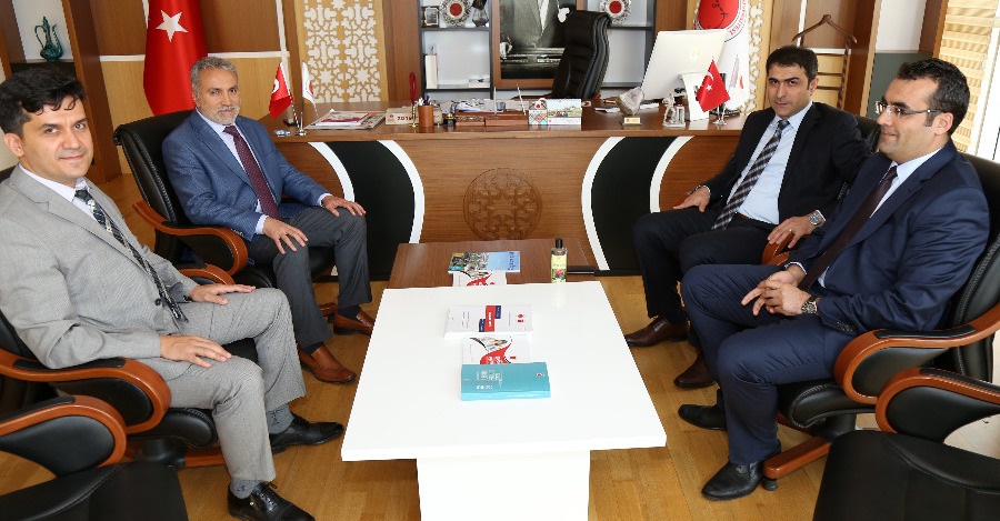 YARGI MENSUPLARINDAN REKTÖRÜMÜZE TEBRİK ZİYARETİ
