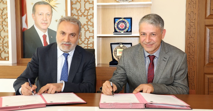 ÜNİVERSİTEMİZ İLE YOZGAT İL SAĞLIK MÜDÜRLÜĞÜ ARASINDA EBELERE YÖNELİK EĞİTİM PROTOKOLÜ İMZALANDI
