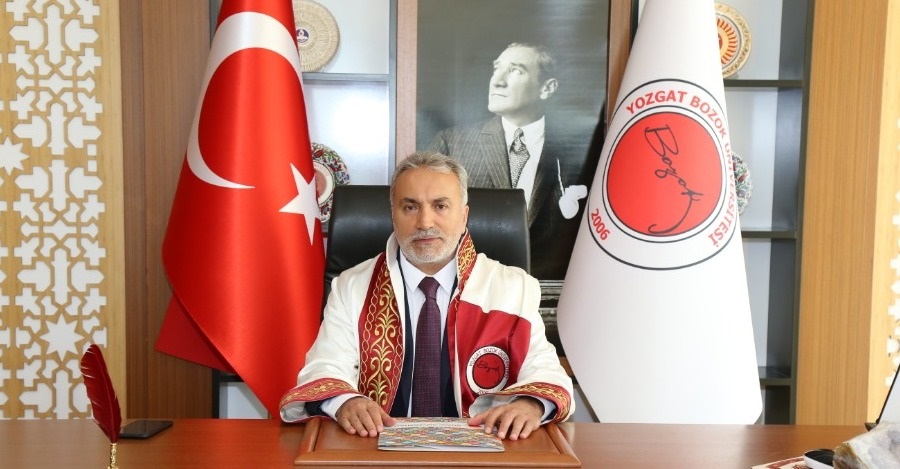 REKTÖRÜMÜZ KARADAĞ'DAN SREBRENİTSA KATLİAMI'NIN 24. YIL DÖNÜMÜ MESAJI