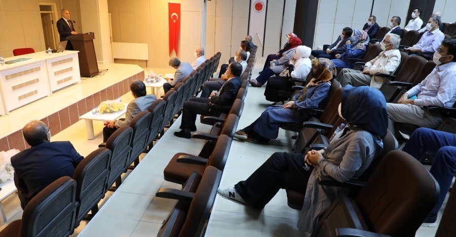 ÜNİVERSİTEMİZDE AKADEMİK KURUL TOPLANTILARI BAŞLADI