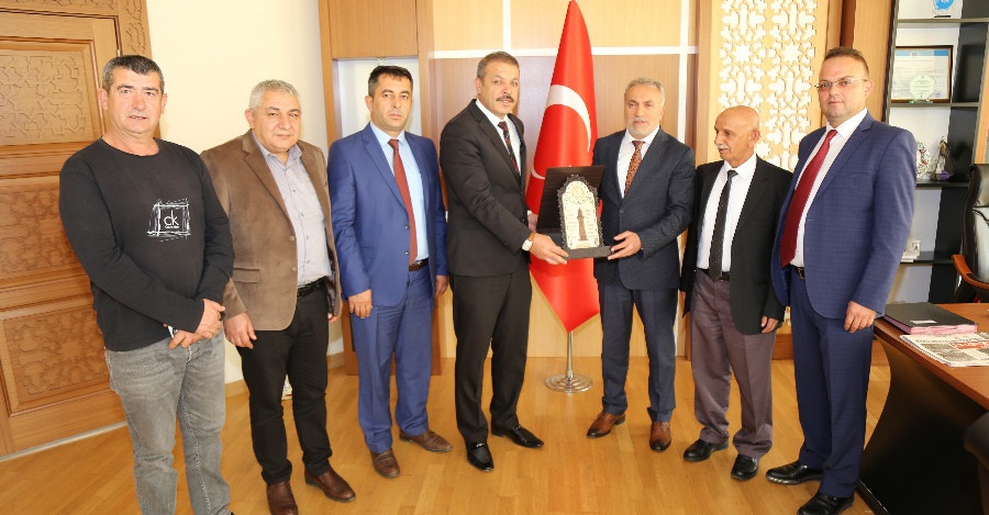 YOSİAD BAŞKAN VE YÖNETİMİNDEN REKTÖRÜMÜZE ZİYARET