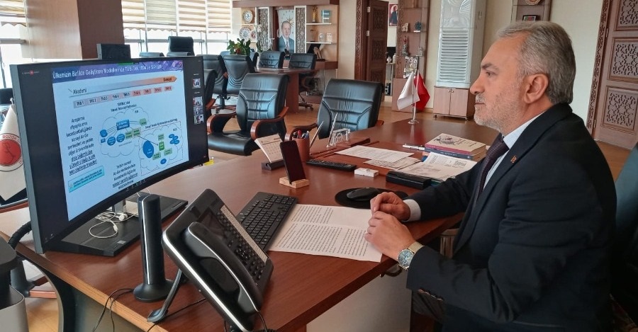 REKTÖRÜMÜZ ‘III. ARAŞTIRMA VE İNOVASYON ÇALIŞTAYI’NA KATILDI